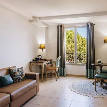 Liberata & Hotel L'Ile-Rousse (Corsica)