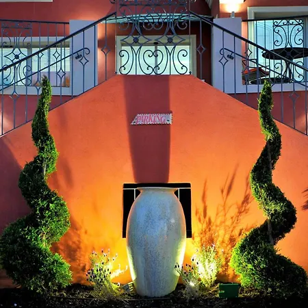 Hotell Liberata & LʼÎle-Rousse