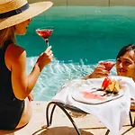Hotel Liberata & 4*