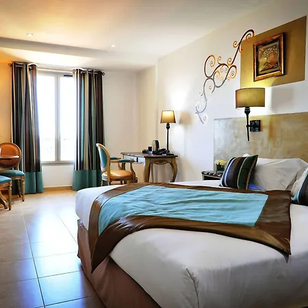 Liberata & Hotel 4*