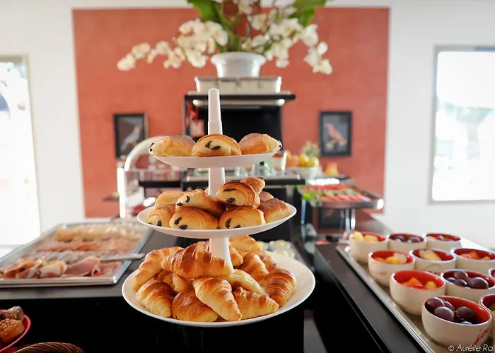 Hotel Liberata & L'Ile-Rousse (Corsica)