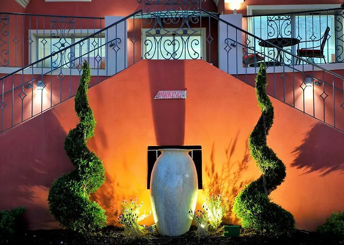 Hotel Liberata & LʼÎle-Rousse