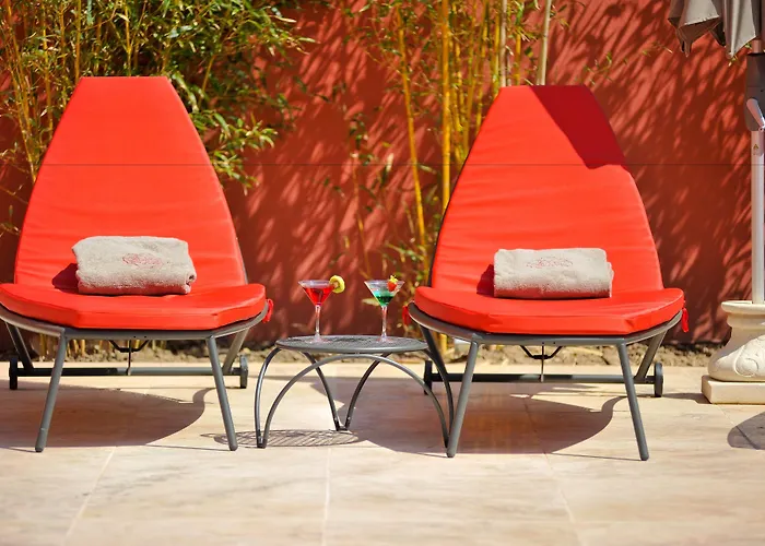 Liberata & Hotel L'Ile-Rousse (Corsica)